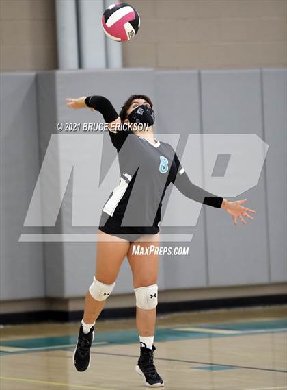 Thumbnail 2 in Orange Glen @ Del Lago Academy photogallery.