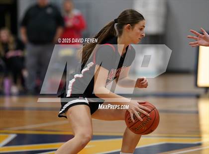 Thumbnail 2 in JV: Muskego @ Kettle Moraine photogallery.