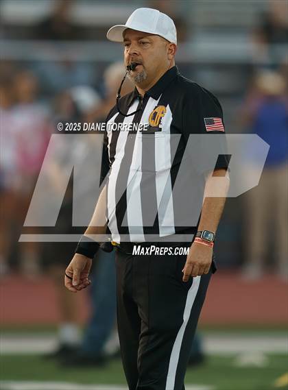 Thumbnail 2 in La Serna vs. Roosevelt (CIF SS Division 3 Championship) photogallery.