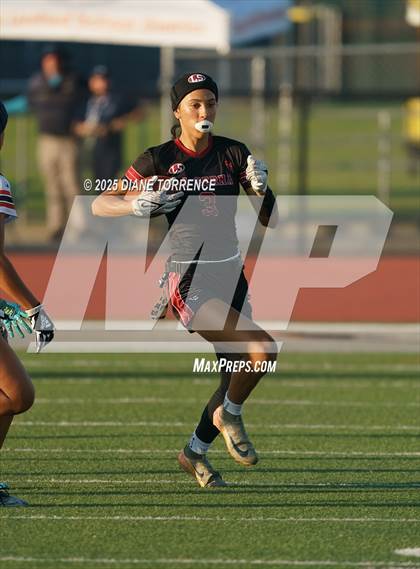 Thumbnail 1 in La Serna vs. Roosevelt (CIF SS Division 3 Championship) photogallery.