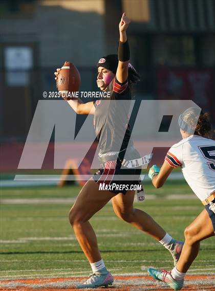 Thumbnail 3 in La Serna vs. Roosevelt (CIF SS Division 3 Championship) photogallery.