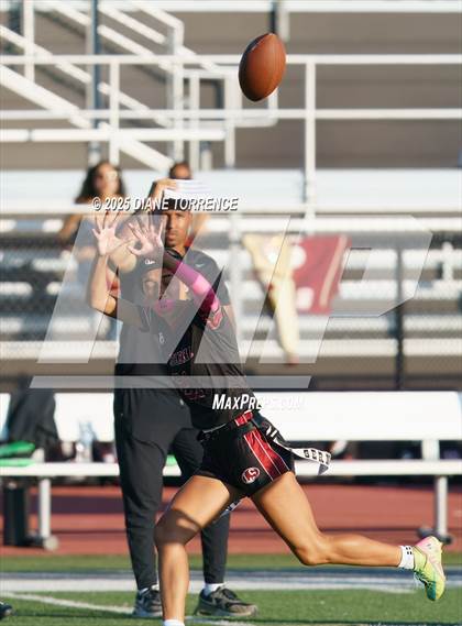 Thumbnail 1 in La Serna vs. Roosevelt (CIF SS Division 3 Championship) photogallery.