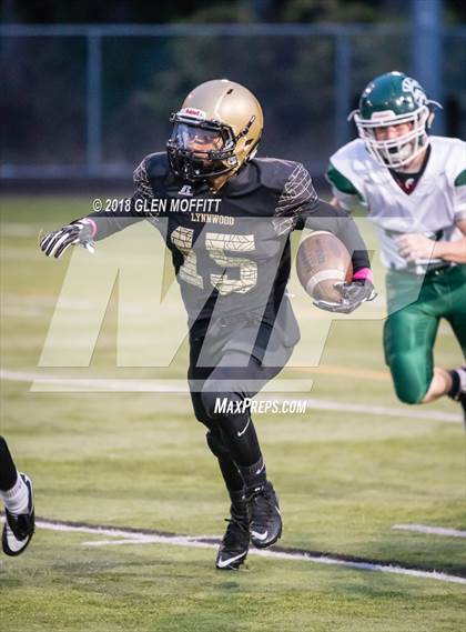 Thumbnail 3 in Lynnwood @ Edmonds-Woodway photogallery.
