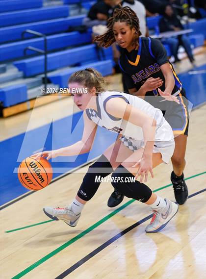 Thumbnail 2 in Creekside Christian Academy vs. Valor Christian (GAPPS 1-AA Semifinals) photogallery.