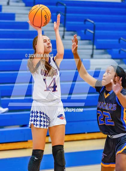 Thumbnail 1 in Creekside Christian Academy vs. Valor Christian (GAPPS 1-AA Semifinals) photogallery.