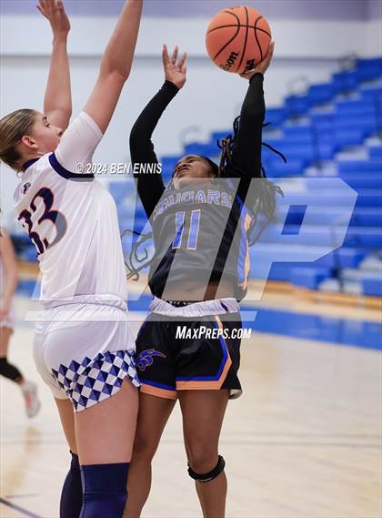 Thumbnail 3 in Creekside Christian Academy vs. Valor Christian (GAPPS 1-AA Semifinals) photogallery.