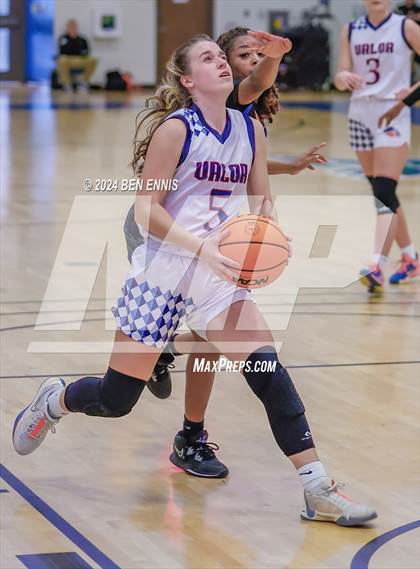 Thumbnail 2 in Creekside Christian Academy vs. Valor Christian (GAPPS 1-AA Semifinals) photogallery.