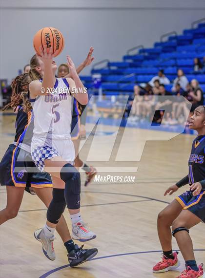 Thumbnail 1 in Creekside Christian Academy vs. Valor Christian (GAPPS 1-AA Semifinals) photogallery.