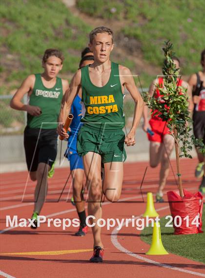 Thumbnail 3 in Redondo Nike Invitational (Boys 4x800M Relay) photogallery.
