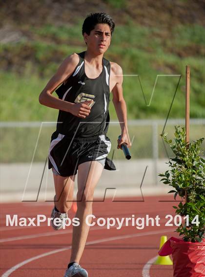 Thumbnail 3 in Redondo Nike Invitational (Boys 4x800M Relay) photogallery.