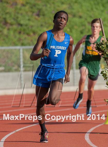 Thumbnail 2 in Redondo Nike Invitational (Boys 4x800M Relay) photogallery.