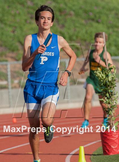 Thumbnail 1 in Redondo Nike Invitational (Boys 4x800M Relay) photogallery.