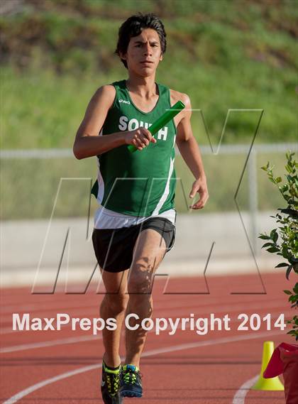 Thumbnail 1 in Redondo Nike Invitational (Boys 4x800M Relay) photogallery.