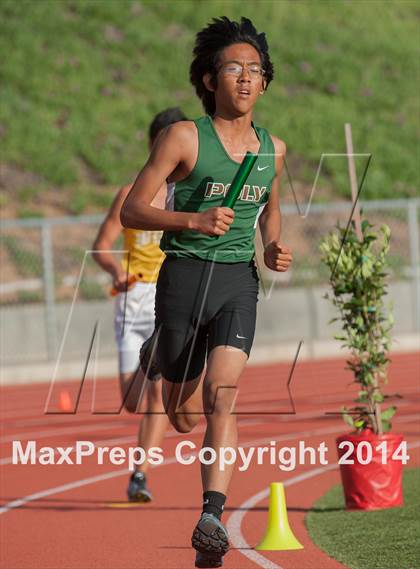 Thumbnail 2 in Redondo Nike Invitational (Boys 4x800M Relay) photogallery.
