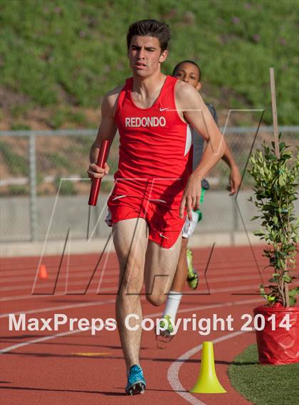 Thumbnail 3 in Redondo Nike Invitational (Boys 4x800M Relay) photogallery.