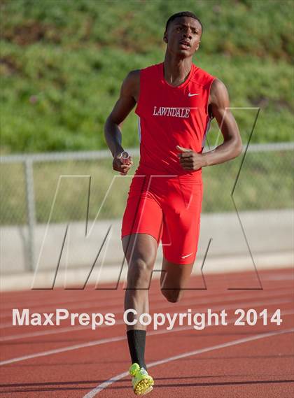Thumbnail 2 in Redondo Nike Invitational (Boys 4x800M Relay) photogallery.