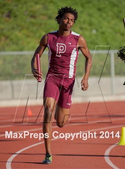 Thumbnail 1 in Redondo Nike Invitational (Boys 4x800M Relay) photogallery.