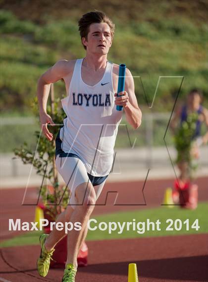 Thumbnail 3 in Redondo Nike Invitational (Boys 4x800M Relay) photogallery.