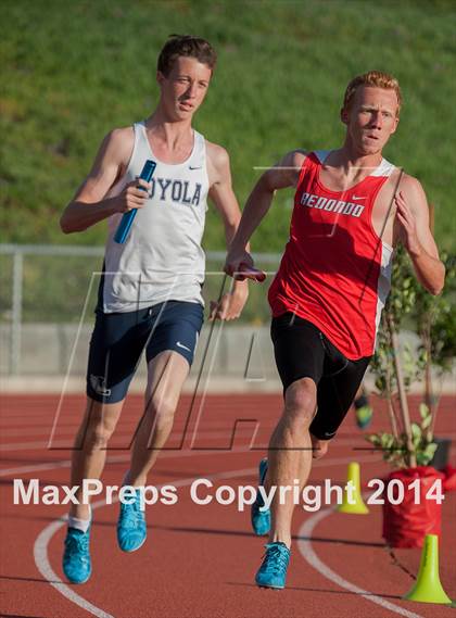 Thumbnail 2 in Redondo Nike Invitational (Boys 4x800M Relay) photogallery.