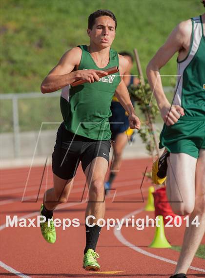 Thumbnail 3 in Redondo Nike Invitational (Boys 4x800M Relay) photogallery.