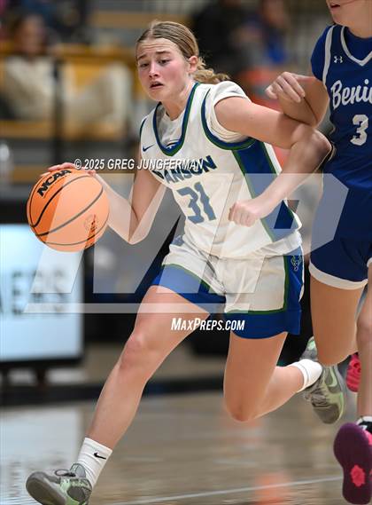 Thumbnail 3 in Benicia @ Branson photogallery.