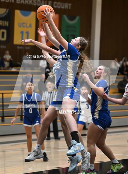 Thumbnail 3 in Benicia @ Branson photogallery.