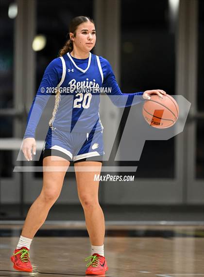 Thumbnail 2 in Benicia @ Branson photogallery.