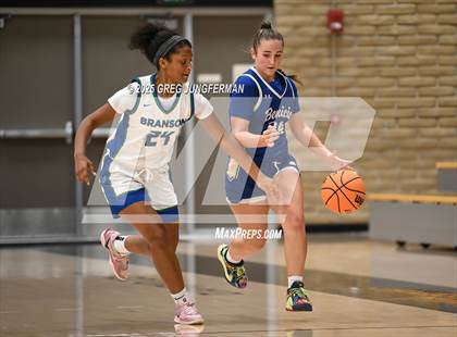 Thumbnail 3 in Benicia @ Branson photogallery.