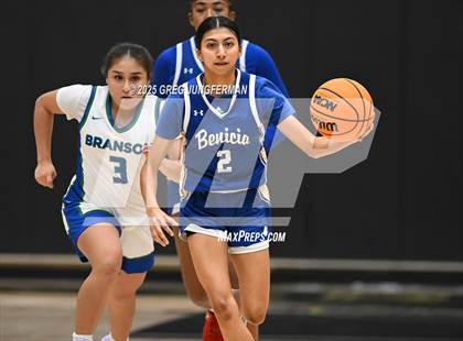 Thumbnail 2 in Benicia @ Branson photogallery.