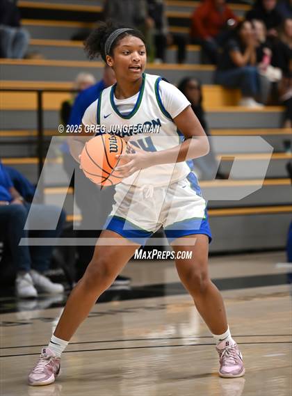 Thumbnail 2 in Benicia @ Branson photogallery.