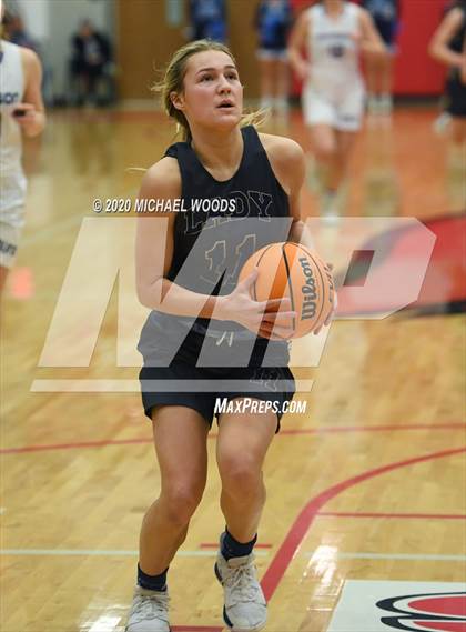 Thumbnail 2 in Harrison vs. Pulaski Academy (AAA 4A Regional Playoff) photogallery.