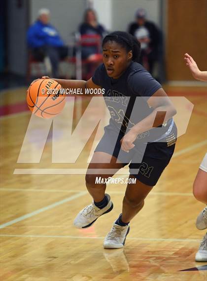 Thumbnail 2 in Harrison vs. Pulaski Academy (AAA 4A Regional Playoff) photogallery.