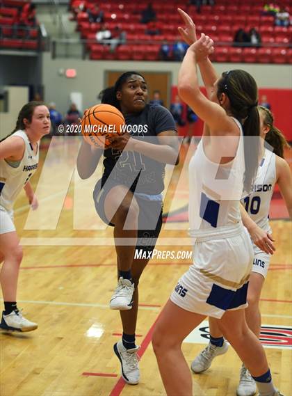 Thumbnail 2 in Harrison vs. Pulaski Academy (AAA 4A Regional Playoff) photogallery.