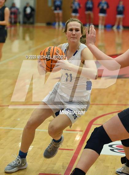 Thumbnail 2 in Harrison vs. Pulaski Academy (AAA 4A Regional Playoff) photogallery.