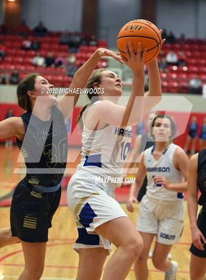 Thumbnail 3 in Harrison vs. Pulaski Academy (AAA 4A Regional Playoff) photogallery.