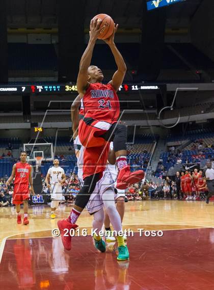 Thumbnail 2 in East Chambers vs. Brownfield (UIL 3A Final) photogallery.