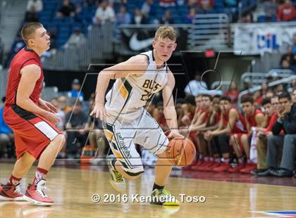Thumbnail 2 in East Chambers vs. Brownfield (UIL 3A Final) photogallery.