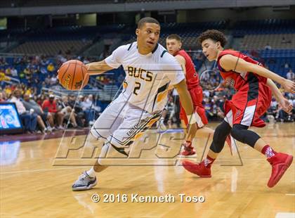 Thumbnail 3 in East Chambers vs. Brownfield (UIL 3A Final) photogallery.