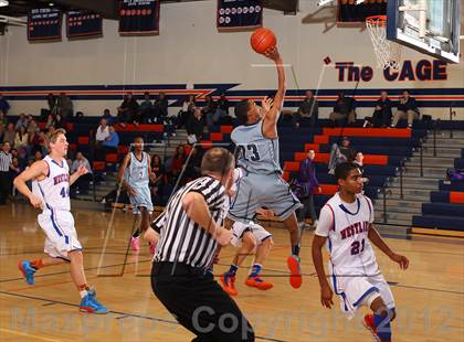 Thumbnail 2 in St. Genevieve vs. Westlake (Chaminade Christmas Classic) photogallery.