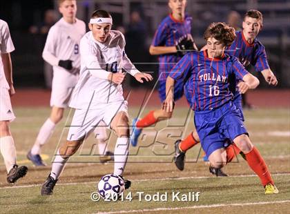 Thumbnail 2 in Bacon Academy vs Tolland (CIAC Class M Semifinal) photogallery.