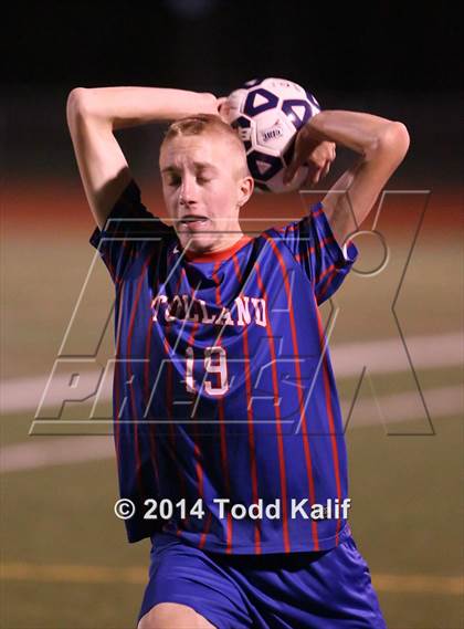Thumbnail 1 in Bacon Academy vs Tolland (CIAC Class M Semifinal) photogallery.
