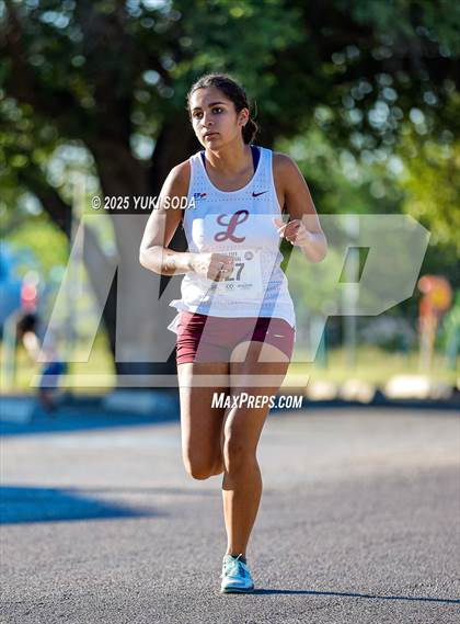Thumbnail 1 in Tall City Invitational photogallery.