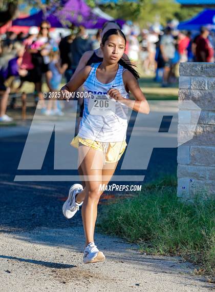 Thumbnail 2 in Tall City Invitational photogallery.