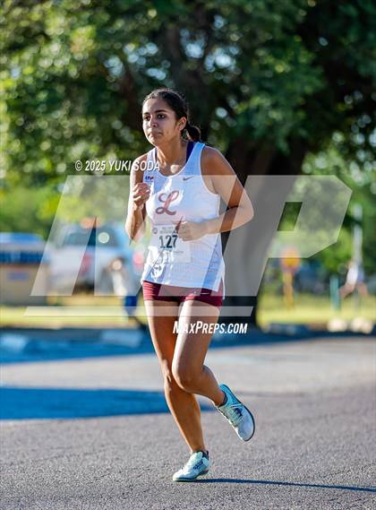 Thumbnail 2 in Tall City Invitational photogallery.