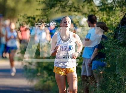 Thumbnail 2 in Tall City Invitational photogallery.