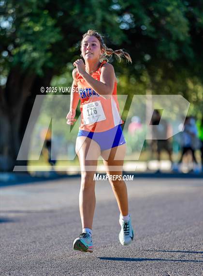 Thumbnail 3 in Tall City Invitational photogallery.