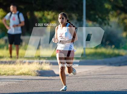 Thumbnail 3 in Tall City Invitational photogallery.