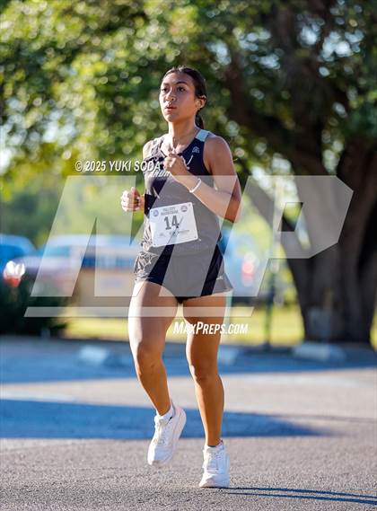 Thumbnail 2 in Tall City Invitational photogallery.