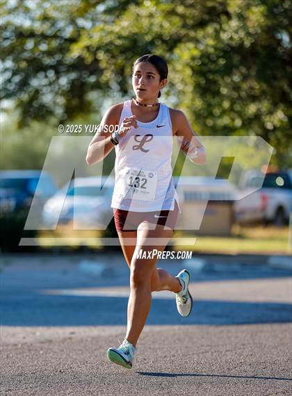 Thumbnail 3 in Tall City Invitational photogallery.