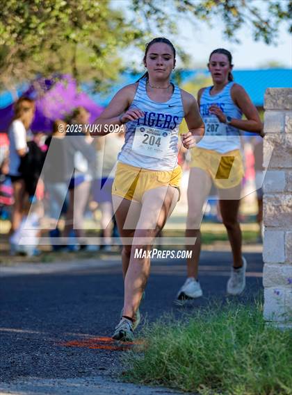 Thumbnail 1 in Tall City Invitational photogallery.